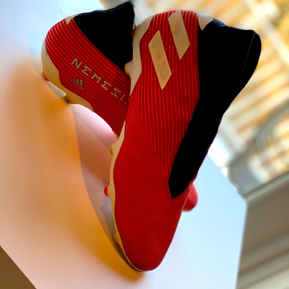Big boys Nemesis 19.3 soccer cleats
